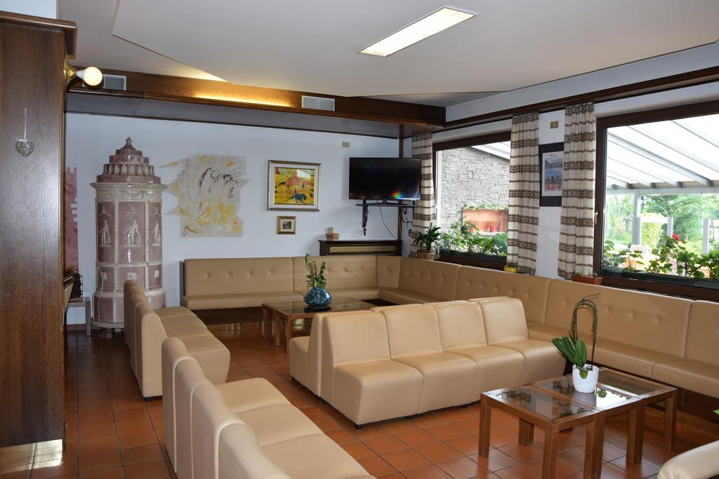 Hotel Olimpic Baselga di Pine Ngoại thất bức ảnh